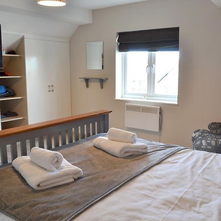 Villa Davids Island à Wroxham Extérieur photo